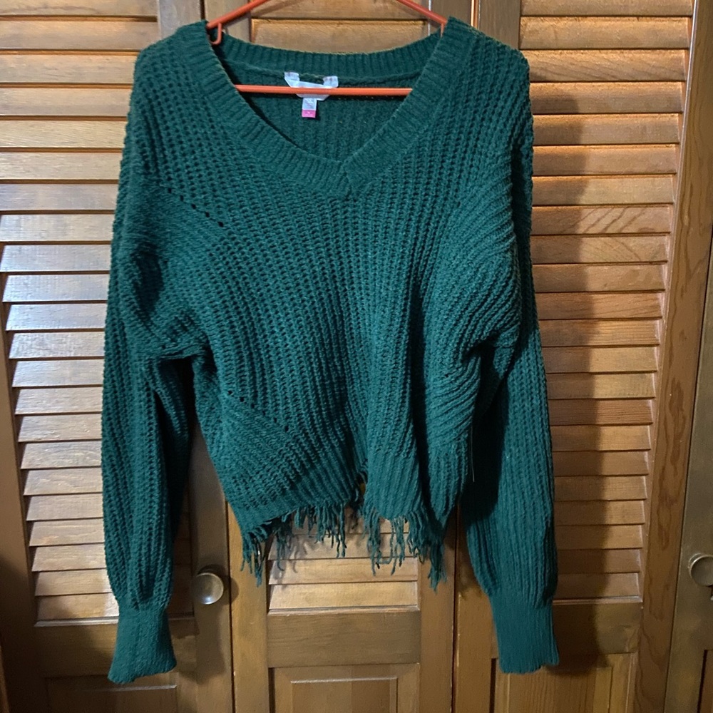 NOBO Cropped Sweater